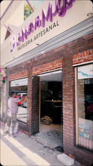 📢 Nos estamos reconvirtiendo y te lo queremos mostrar!
Esto es solo el comienzo de algo grande! ❤️❤️
Seguimos atendiendo en la chocolateria; pronto nos vamos a ver mas renovados
.
.
.
.
.

#lanuevamuguet #villadelparque #buenosaires #pasteleria #panaderia